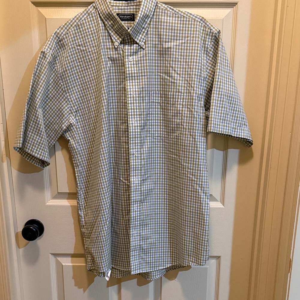 Abraham’s Patagonia Men's Checkered Shirt - Green and White